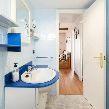 Les Gavines Apartment *