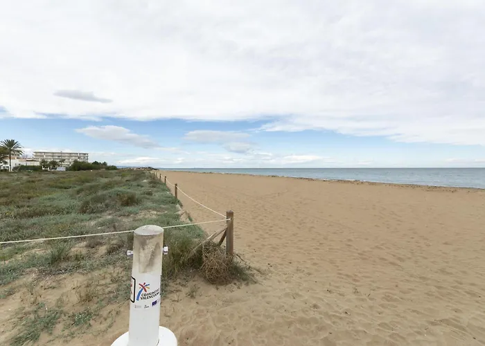 Les Gavines Apartamento *